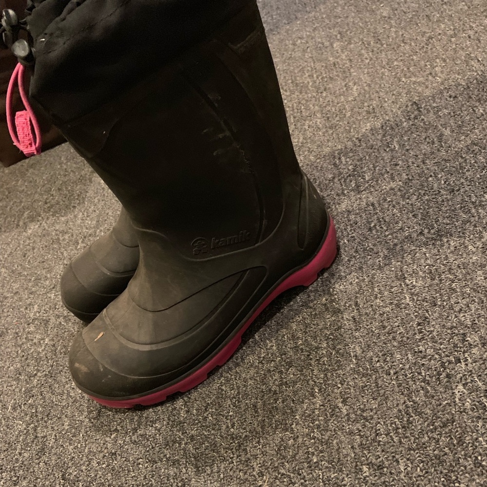Kamik boots